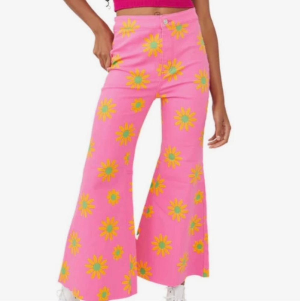 FREE PEOPLE Youthquake Printed Daisy Crop Flare Lipstick Combo